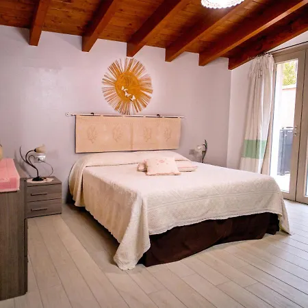 Villa 2 *
